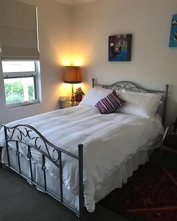 Not Quite The Ritz Bed & Breakfast Adelaide Dış mekan fotoğraf