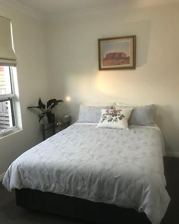 Not Quite The Ritz Bed & Breakfast Adelaide Dış mekan fotoğraf